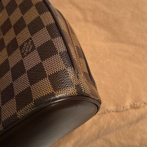 Authentic Louis Vuitton Damier Sarrai Bag - Picture 5 of 16
